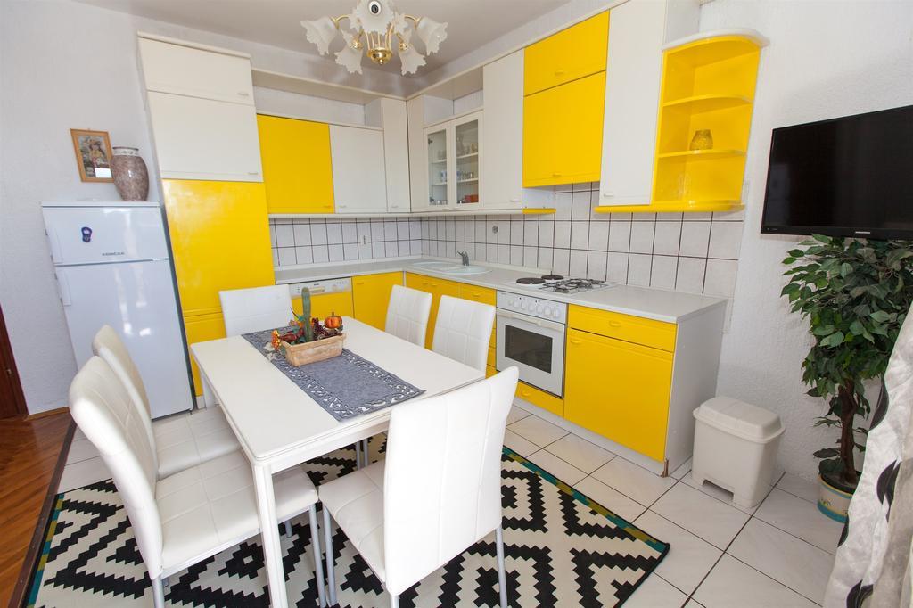 Apartments Vita Novi Vinodolski Oda fotoğraf
