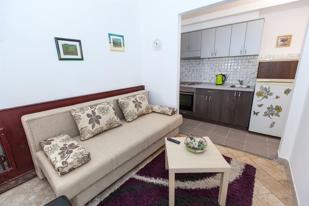 Apartments Vita Novi Vinodolski Oda fotoğraf